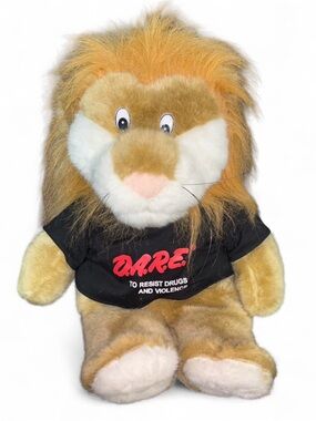 RARE VINTAGE 90’s D.A.R.E’s DAREN THE LION LARGE PLUSH